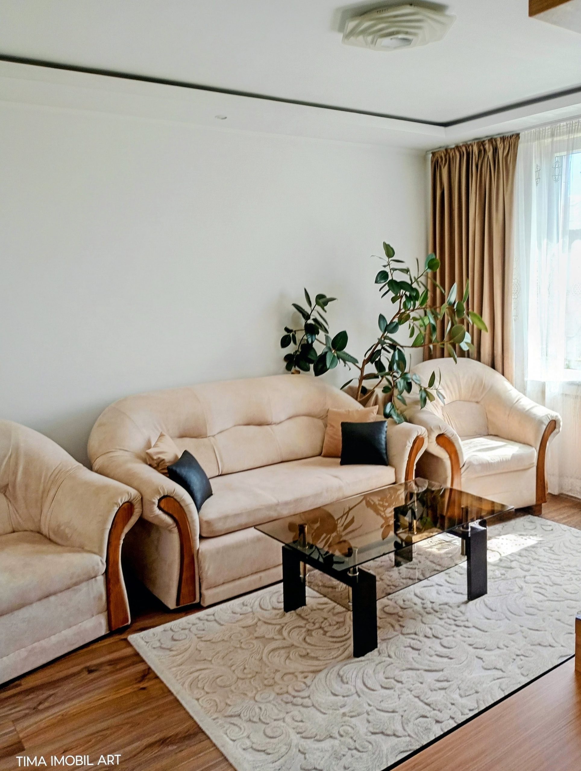Apartament cu 3 camere complet renovat Dorohoi